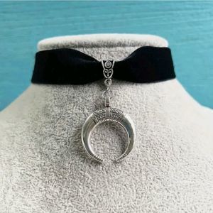 Half moon necklace silver black choker wicca wiccan pagan goth Gothic hippie os